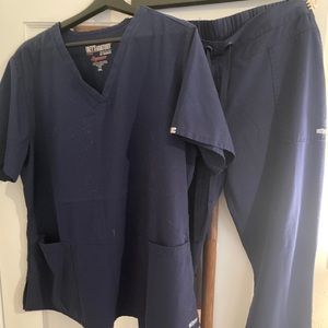 Grey’s Anatomy by Barco Women’s scrub set